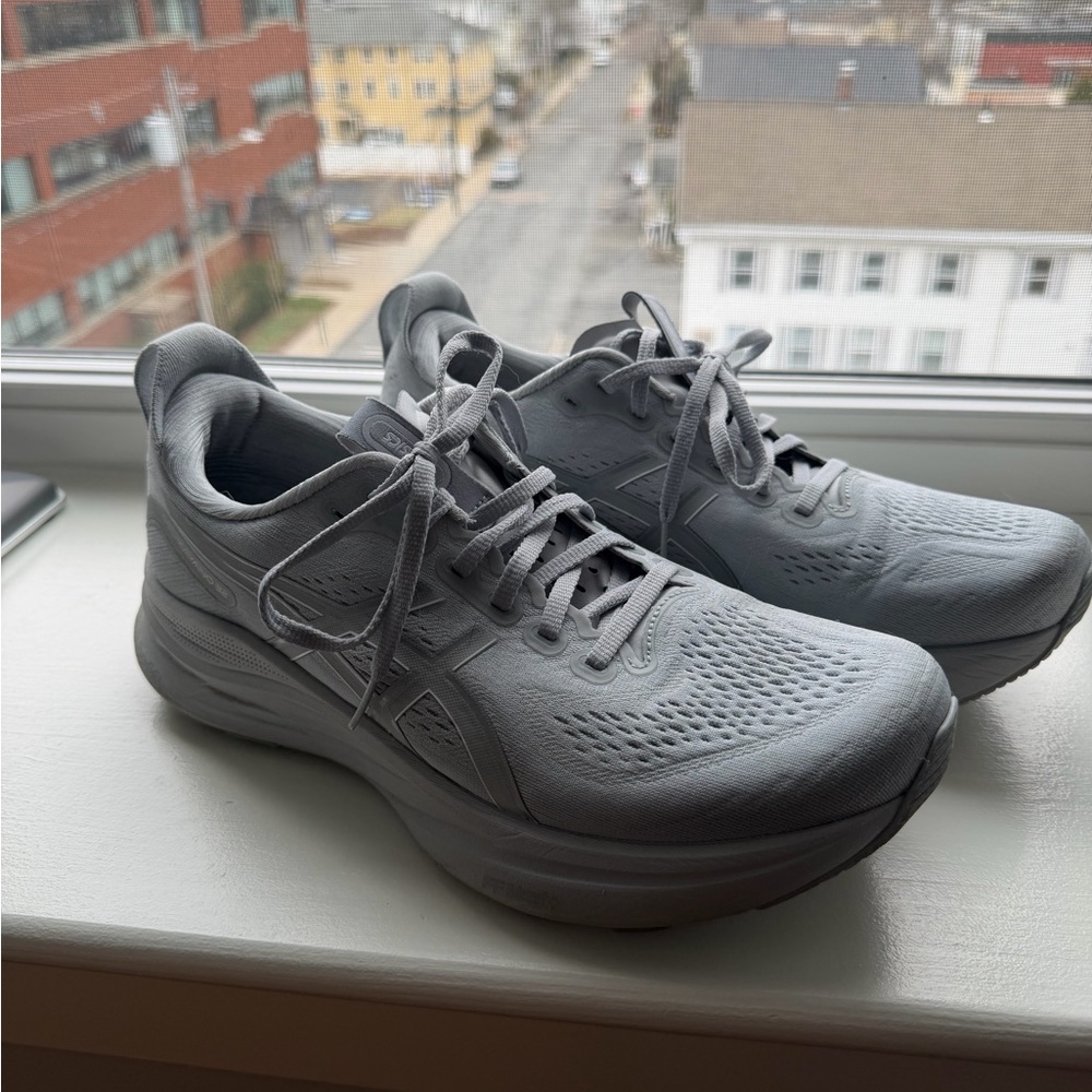 ASICS Gel-Kayano 32 - Grey - Men’s 9